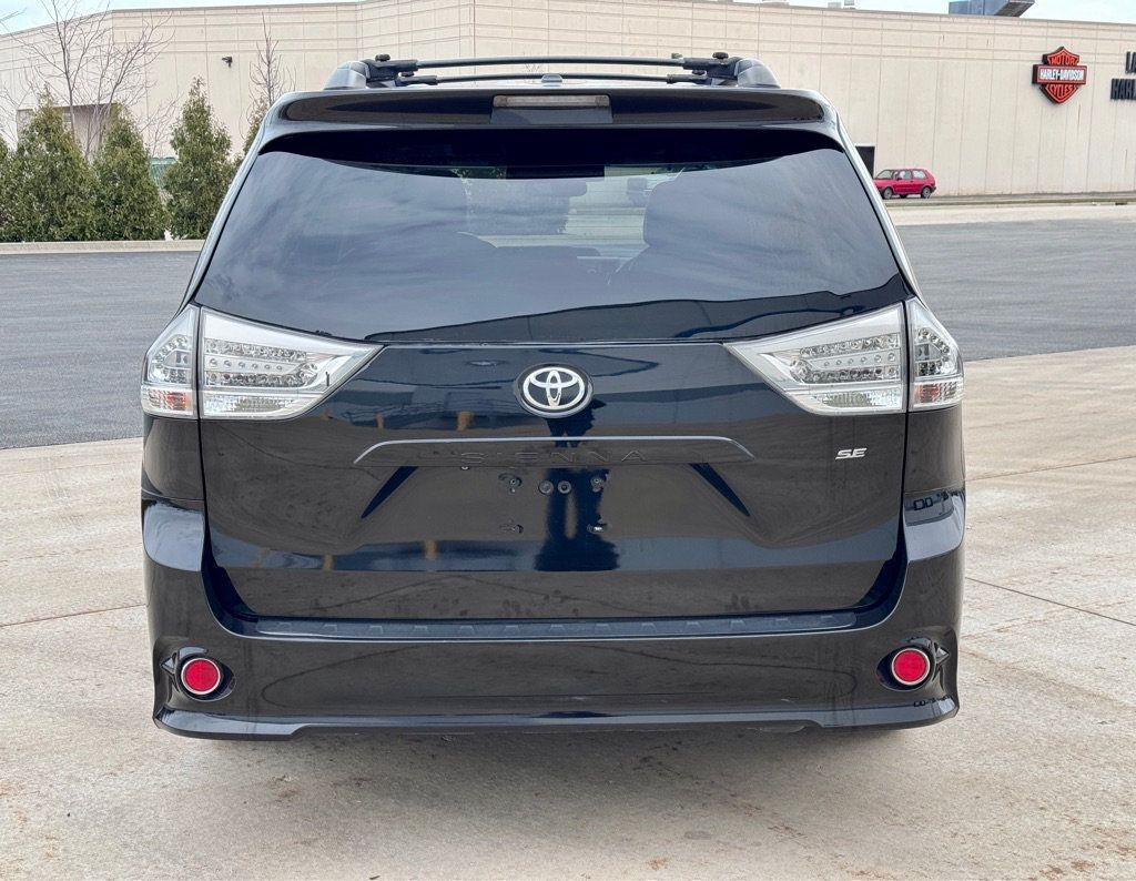 2013 Toyota Sienna 5dr 8-Passenger Van V6 SE FWD - 22998777 - 4