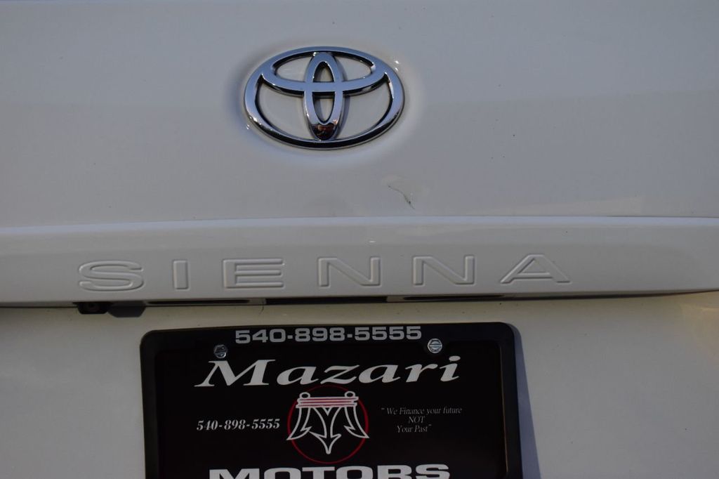 2013 Toyota Sienna 5dr 8-Passenger Van V6 XLE FWD - 22236574 - 54