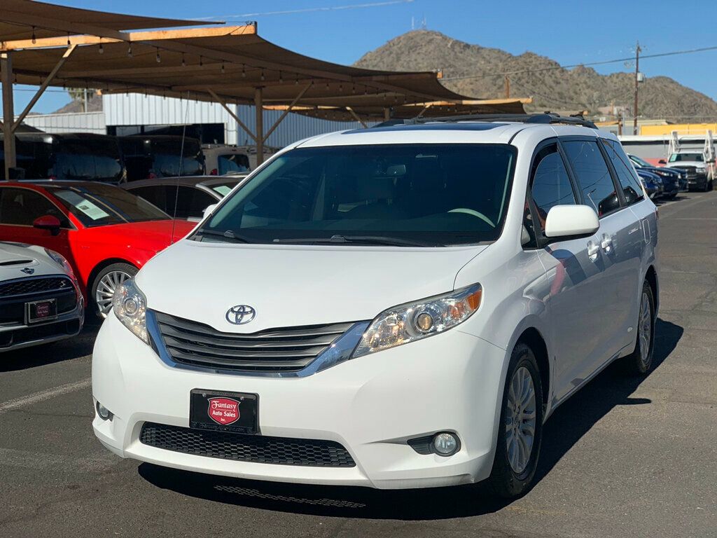2013 Toyota Sienna 5dr 8-Passenger Van V6 XLE FWD - 22977520 - 11