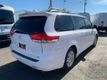 2013 Toyota Sienna 5dr 8-Passenger Van V6 XLE FWD - 22977520 - 17