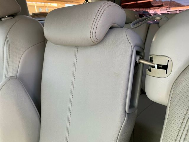 2013 Toyota Sienna 5dr 8-Passenger Van V6 XLE FWD - 22977520 - 37