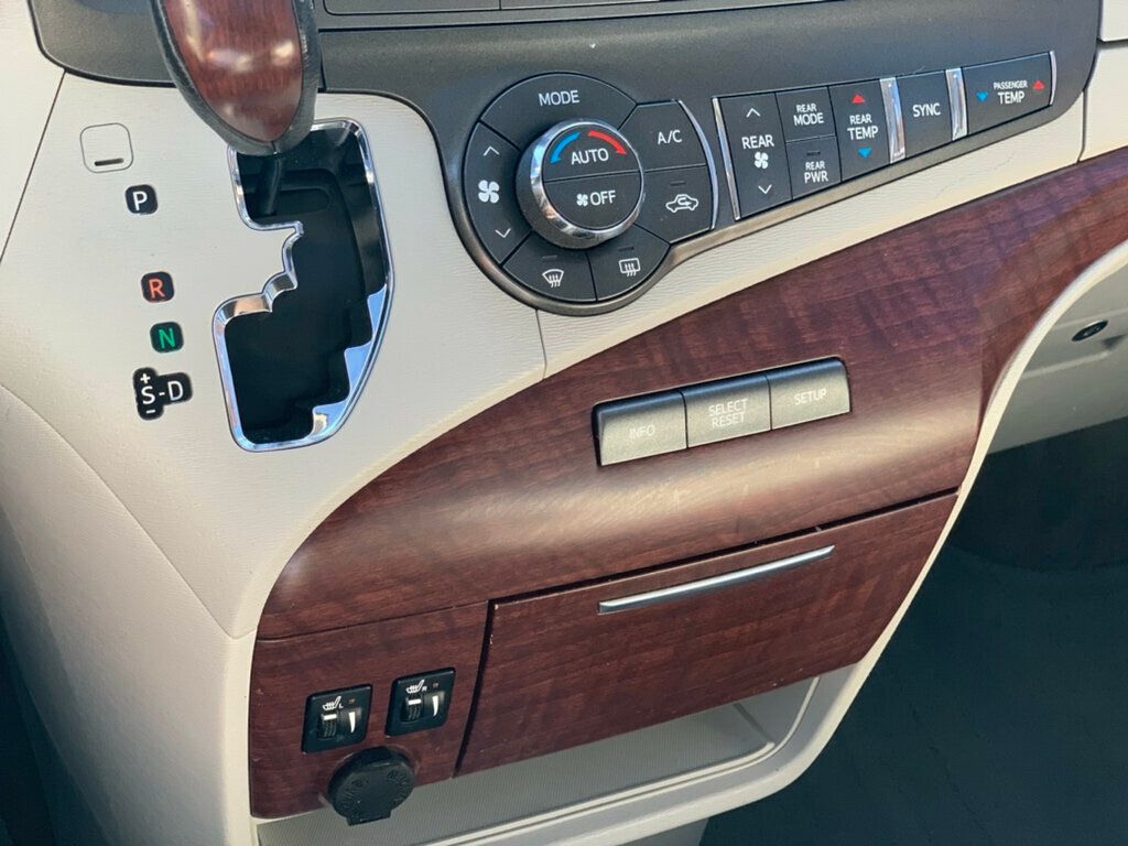 2013 Toyota Sienna 5dr 8-Passenger Van V6 XLE FWD - 22977520 - 45