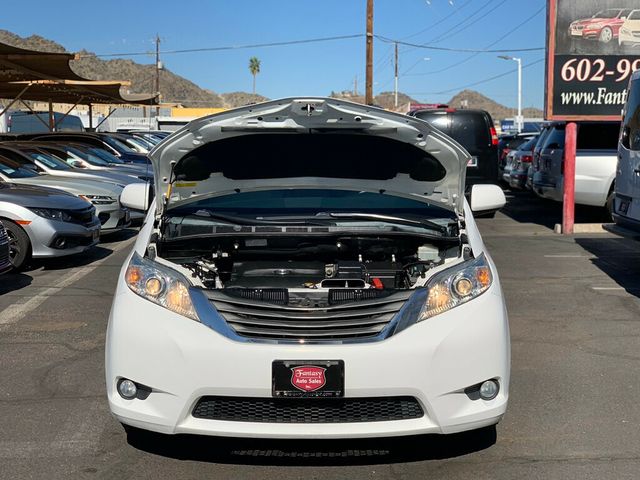 2013 Toyota Sienna 5dr 8-Passenger Van V6 XLE FWD - 22977520 - 49