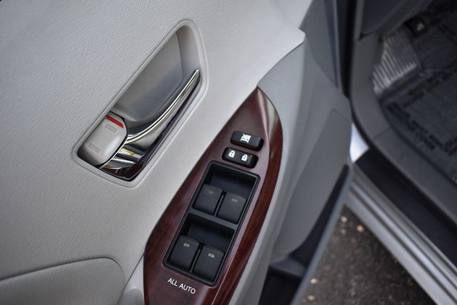 2013 Toyota Sienna 5dr 8-Passenger Van V6 XLE FWD - 23014015 - 22