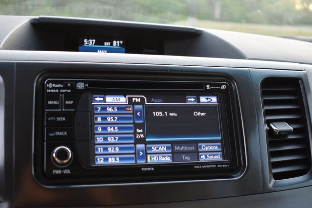 2013 Toyota Sienna 5dr 8-Passenger Van V6 XLE FWD - 23014015 - 43