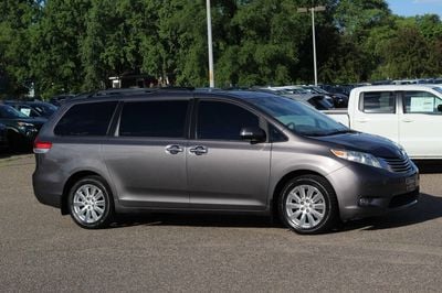 2013 Toyota Sienna