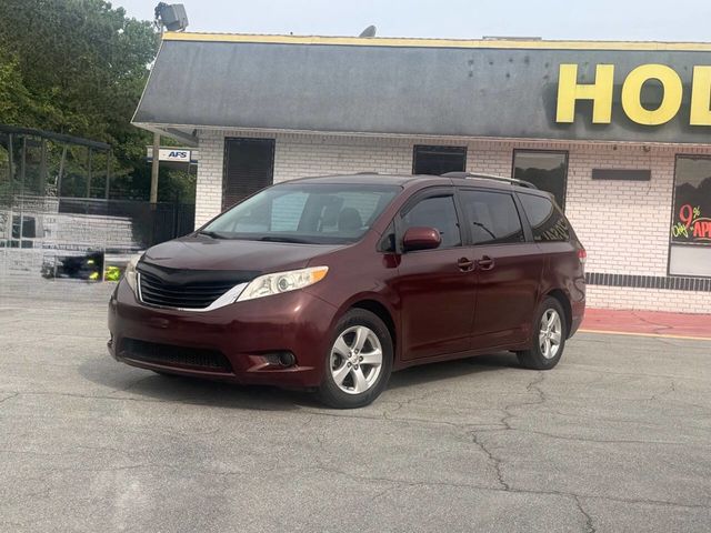 2013 Toyota Sienna LE 8 Passenger 4dr Mini Van - 23025308 - 0