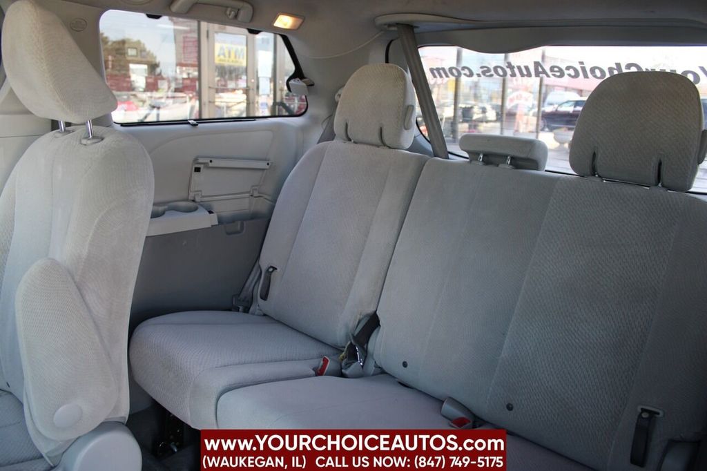 2013 Toyota Sienna LE 8 Passenger 4dr Mini Van - 22286412 - 12