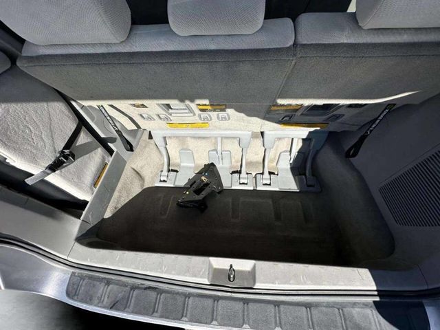 2013 Toyota Sienna LE 8 Passenger 4dr Mini Van - 22936469 - 21