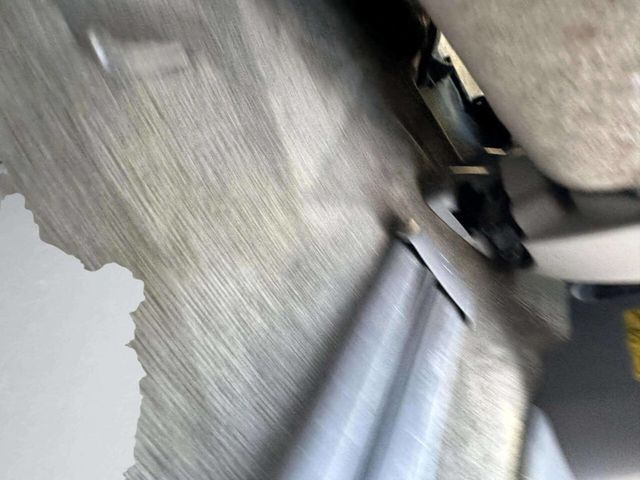 2013 Toyota Sienna LE 8 Passenger 4dr Mini Van - 22936469 - 31