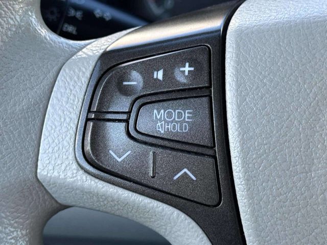 2013 Toyota Sienna LE 8 Passenger 4dr Mini Van - 22936469 - 42