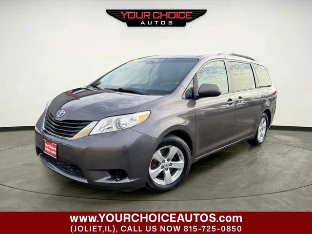 2013 Toyota Sienna LE 8 Passenger 4dr Mini Van - 23012251 - 0