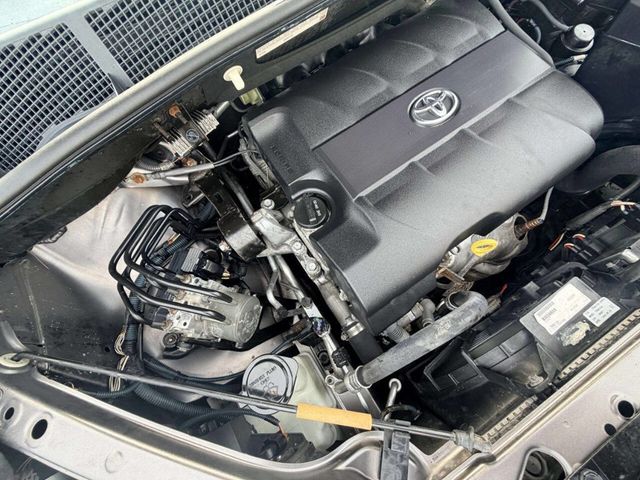 2013 Toyota Sienna LE 8 Passenger 4dr Mini Van - 23012251 - 11