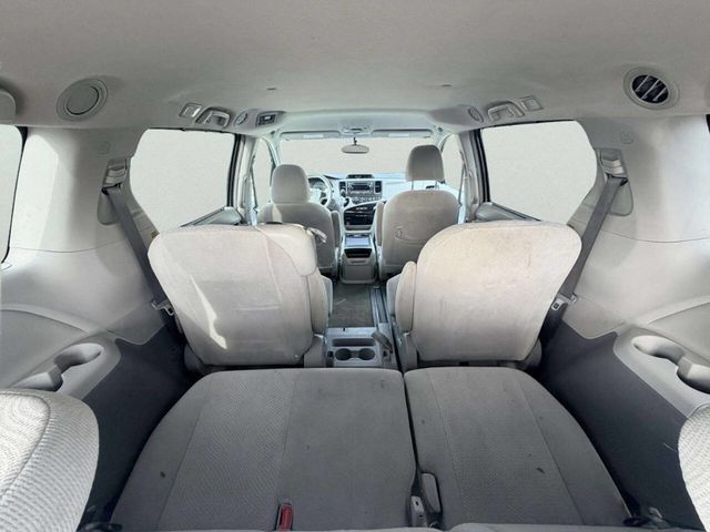 2013 Toyota Sienna LE 8 Passenger 4dr Mini Van - 23012251 - 5