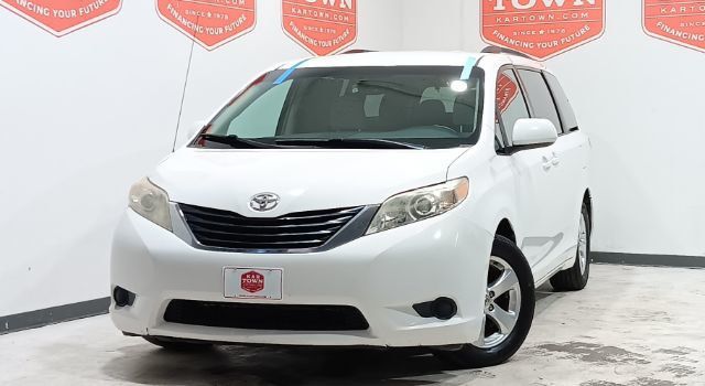 2013 Toyota Sienna LE FWD 8-Passenger V6 - 22601971 - 0