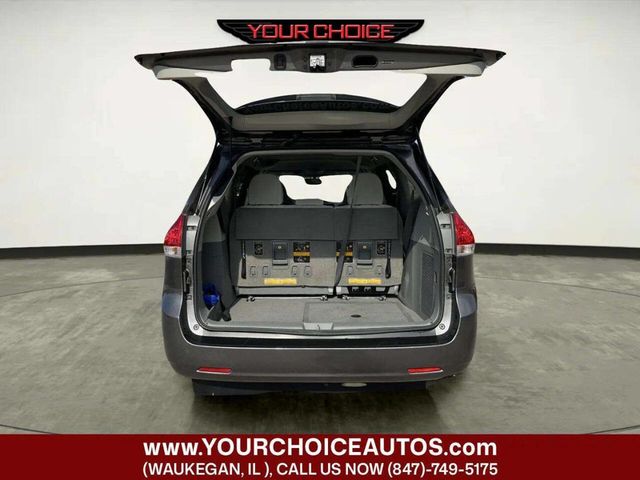 2013 Toyota Sienna LE Mobility 7 Passenger 4dr Mini Van - 23046823 - 16