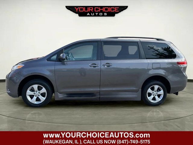 2013 Toyota Sienna LE Mobility 7 Passenger 4dr Mini Van - 23046823 - 3