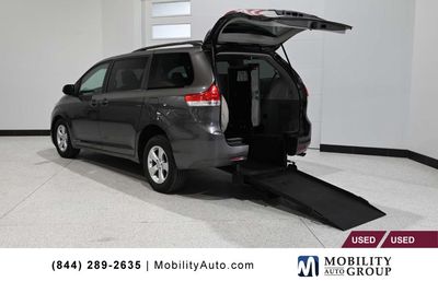2013 Toyota Sienna