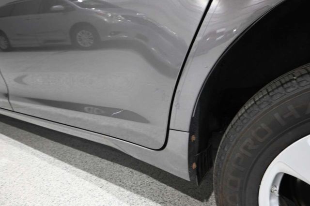 2013 Toyota Sienna LE Mobility Handicap Van - 23094920 - 35