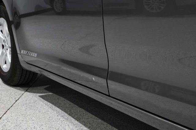 2013 Toyota Sienna LE Mobility Handicap Van - 23094920 - 36