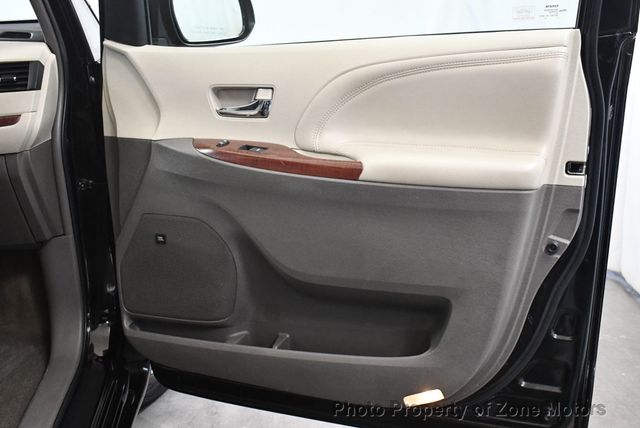 2013 Toyota Sienna limited - 22933939 - 12
