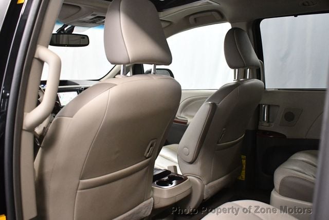 2013 Toyota Sienna limited - 22933939 - 18