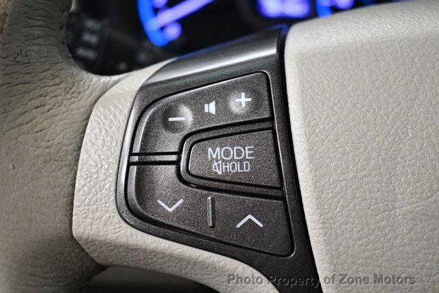 2013 Toyota Sienna limited - 22933939 - 35