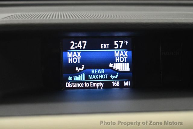 2013 Toyota Sienna limited - 22933939 - 39