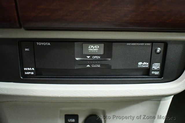 2013 Toyota Sienna limited - 22933939 - 43