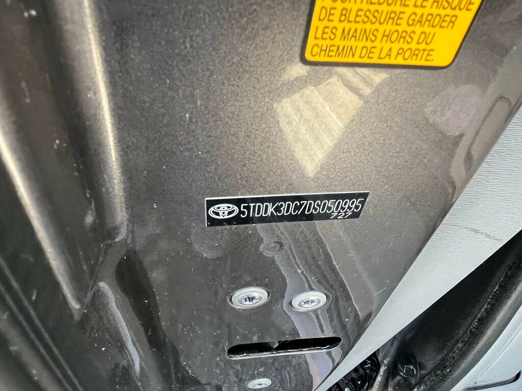 2013 Toyota Sienna Limited All Wheel Drive Van - 22976087 - 27