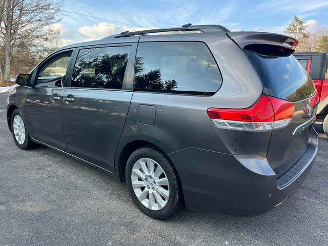 2013 Toyota Sienna Limited All Wheel Drive Van - 22976087 - 2