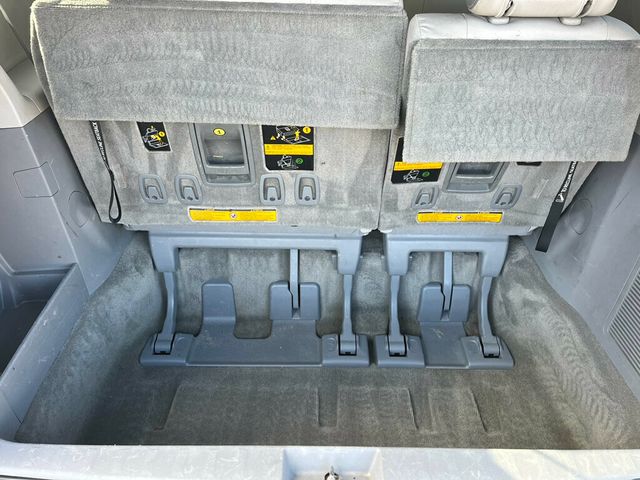 2013 Toyota Sienna Limited All Wheel Drive Van - 22976087 - 34