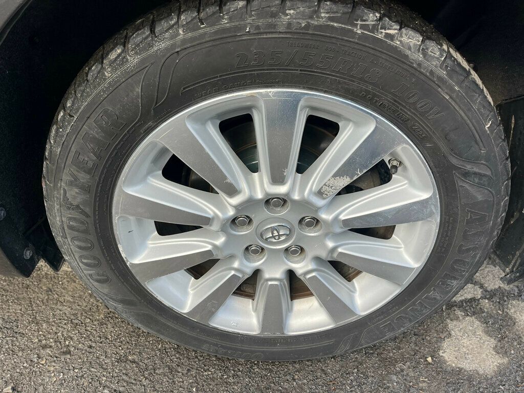 2013 Toyota Sienna Limited All Wheel Drive Van - 22976087 - 41