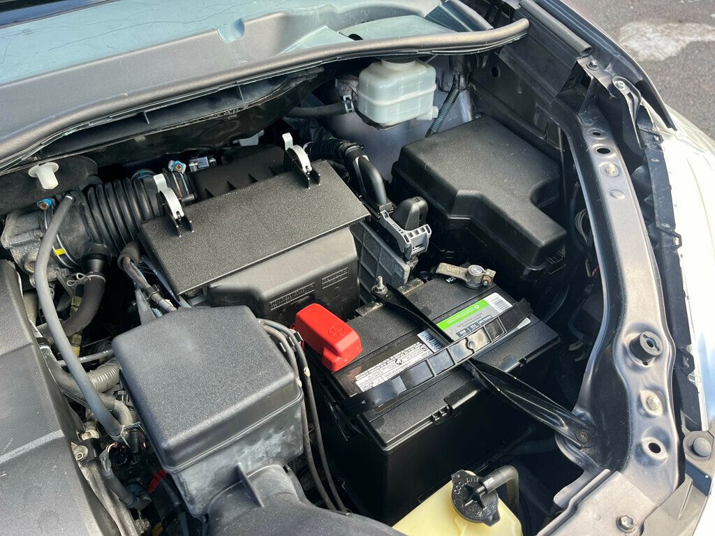 2013 Toyota Sienna Limited All Wheel Drive Van - 22976087 - 51