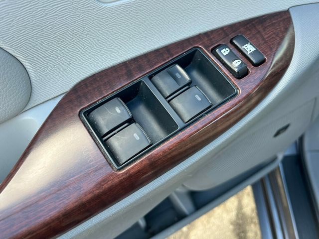 2013 Toyota Sienna Limited All Wheel Drive Van - 22976087 - 61