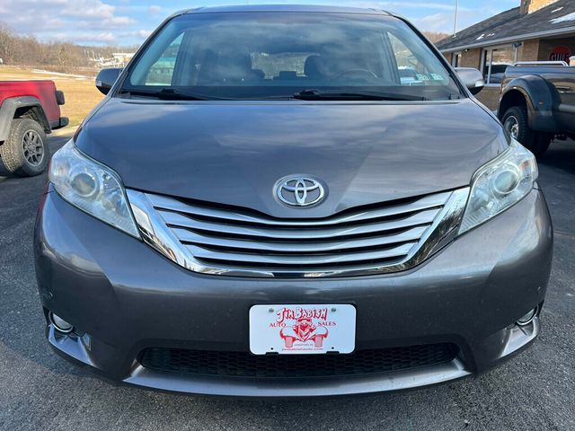2013 Toyota Sienna Limited All Wheel Drive Van - 22976087 - 7