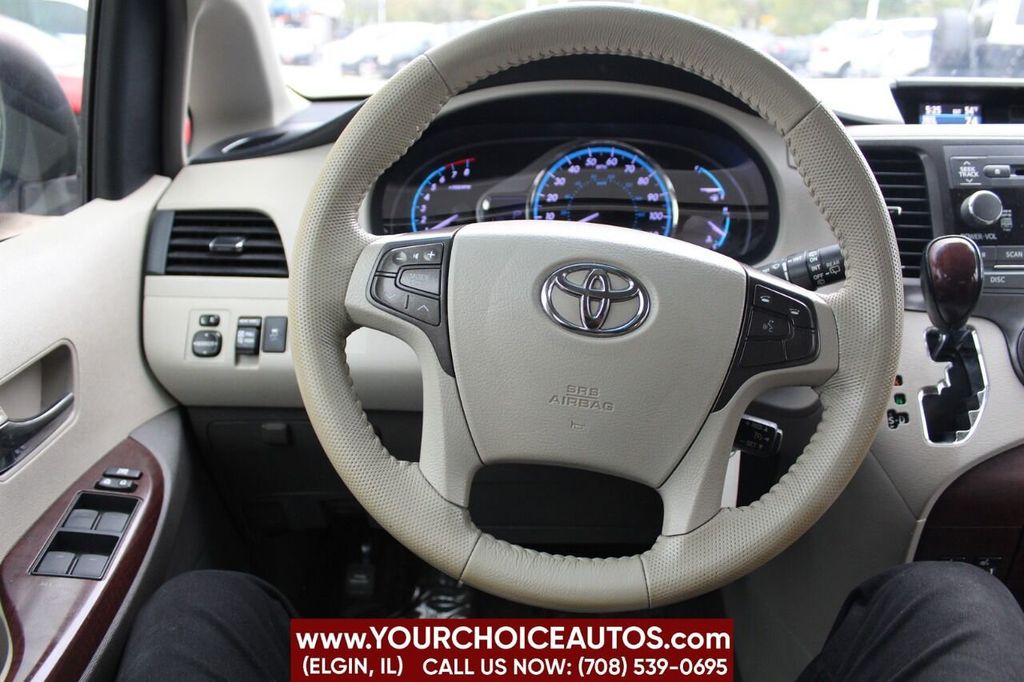 2013 Toyota Sienna XLE 7 Passenger Auto Access Seat 4dr Mini Van - 22152447 - 17