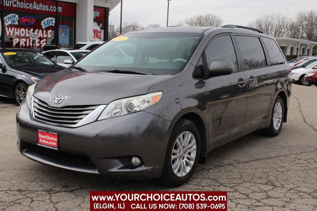 2013 Toyota Sienna XLE 7 Passenger Auto Access Seat 4dr Mini Van - 22354913 - 0