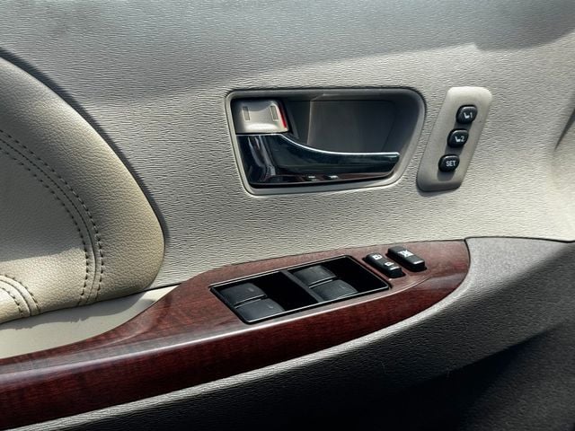 2013 Toyota Sienna XLE 8-PASSENGER - 23019440 - 11