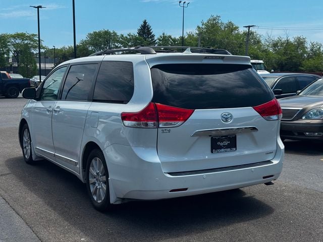 2013 Toyota Sienna XLE 8-PASSENGER - 23019440 - 7