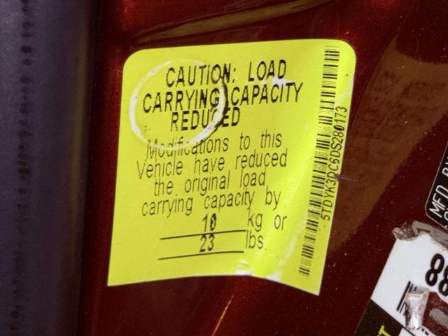 2013 Toyota Sienna XLE 8 Passenger 4dr Mini Van - 22987383 - 17