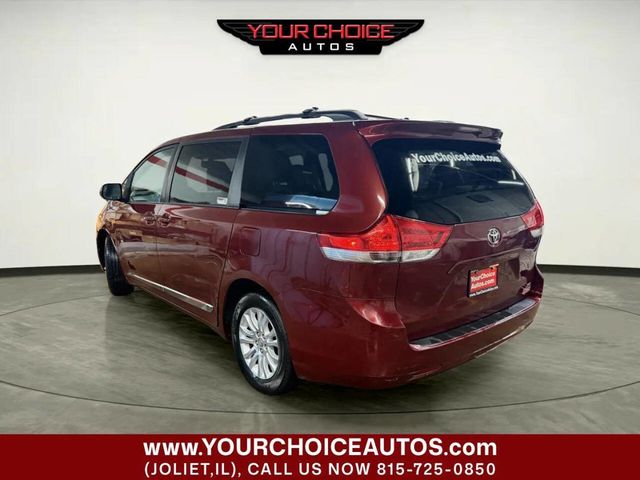 2013 Toyota Sienna XLE 8 Passenger 4dr Mini Van - 22987383 - 2