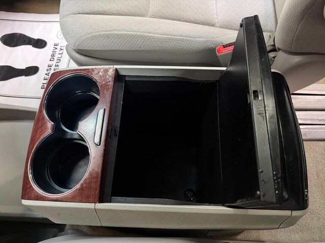 2013 Toyota Sienna XLE 8 Passenger 4dr Mini Van - 22987383 - 44