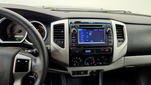 2013 Toyota Tacoma 2WD Access Cab I4 Automatic w/ SR5 Package & Backup Camera - 23014261 - 16