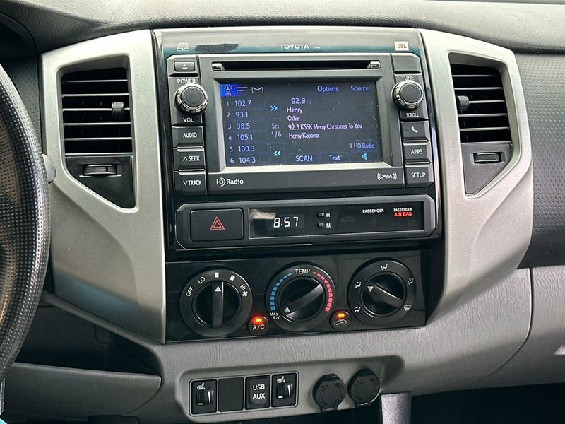 2013 Toyota Tacoma 2WD Double Cab LB V6 Automatic PreRunner - 22959153 - 16