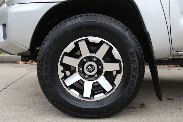 2013 Toyota Tacoma 2WD Double Cab V6 Automatic PreRunner - 22954536 - 11