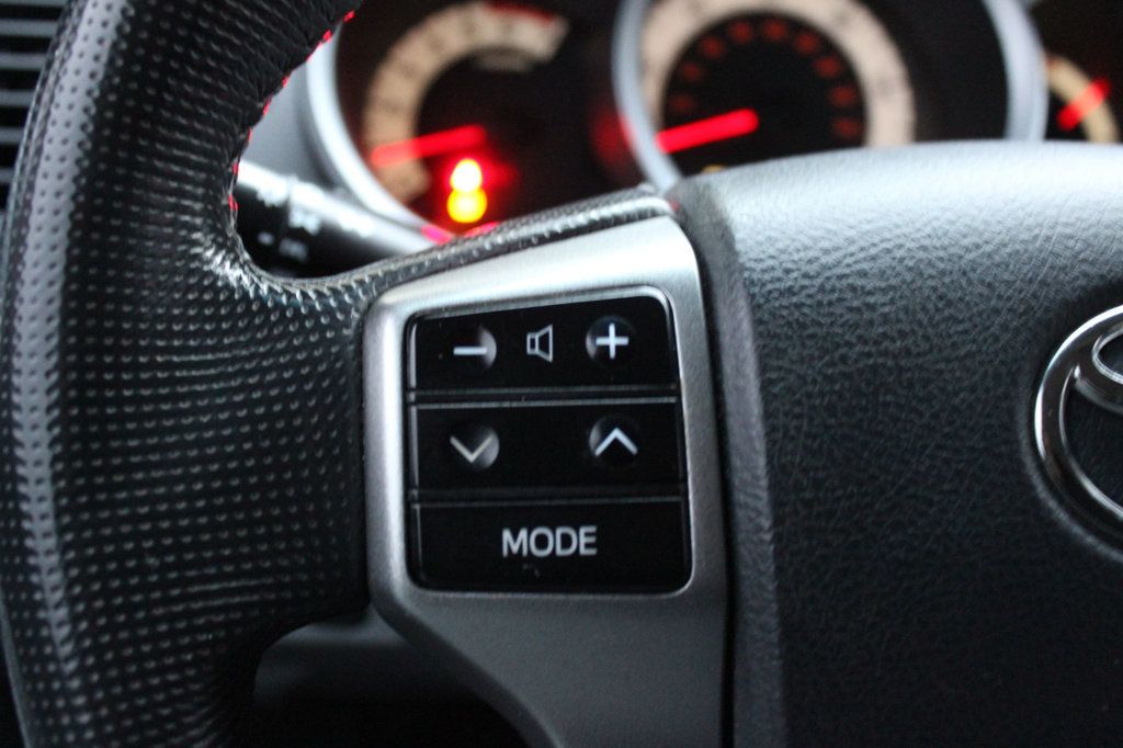 2013 Toyota Tacoma 2WD Double Cab V6 Automatic PreRunner - 22954536 - 14