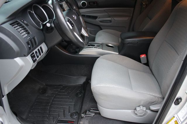 2013 Toyota Tacoma 2WD Double Cab V6 Automatic PreRunner - 22954536 - 17