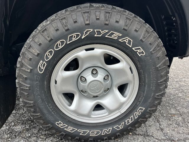 2013 Toyota Tacoma 4WD Access Cab V6 Automatic - 22992337 - 29