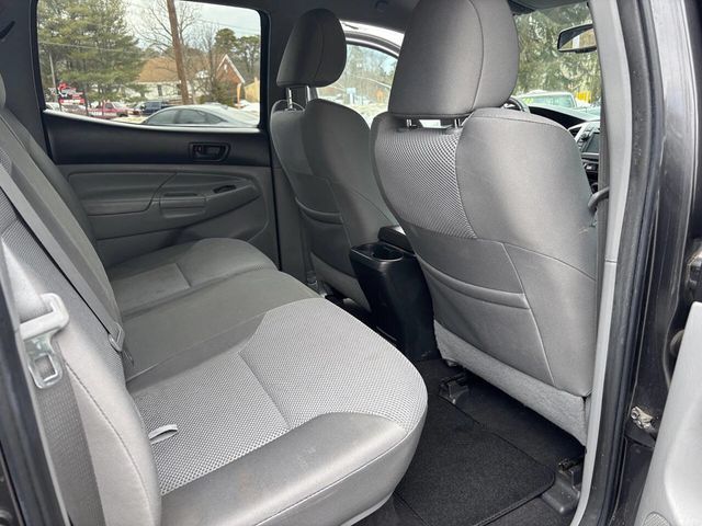 2013 Toyota Tacoma 4WD Double Cab V6 Automatic - 22983758 - 19